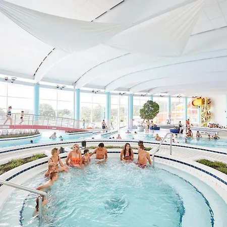 Golden Lakes Village Type 4 Chambres Maximum 8 Personnes Avec Sauna *